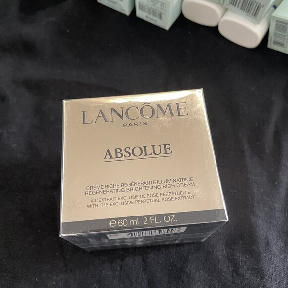 Other - Lancôme Absolue Regenerating Brightening Rich Cream 60ml 🌹💛